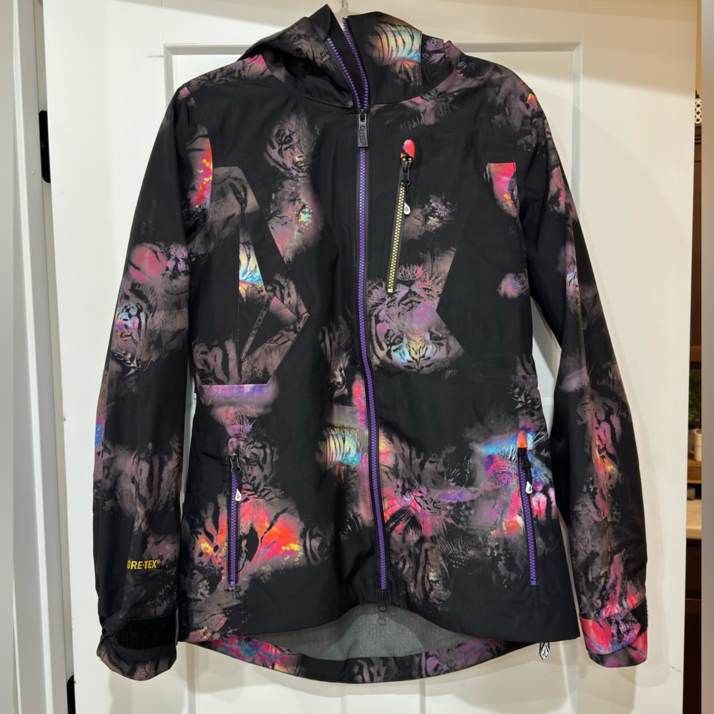 Volcom Snowboarding Jacket